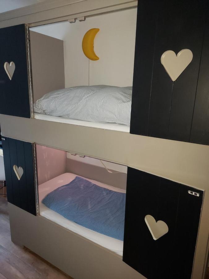 Guesthouse Lazey 부투이젠 외부 사진
