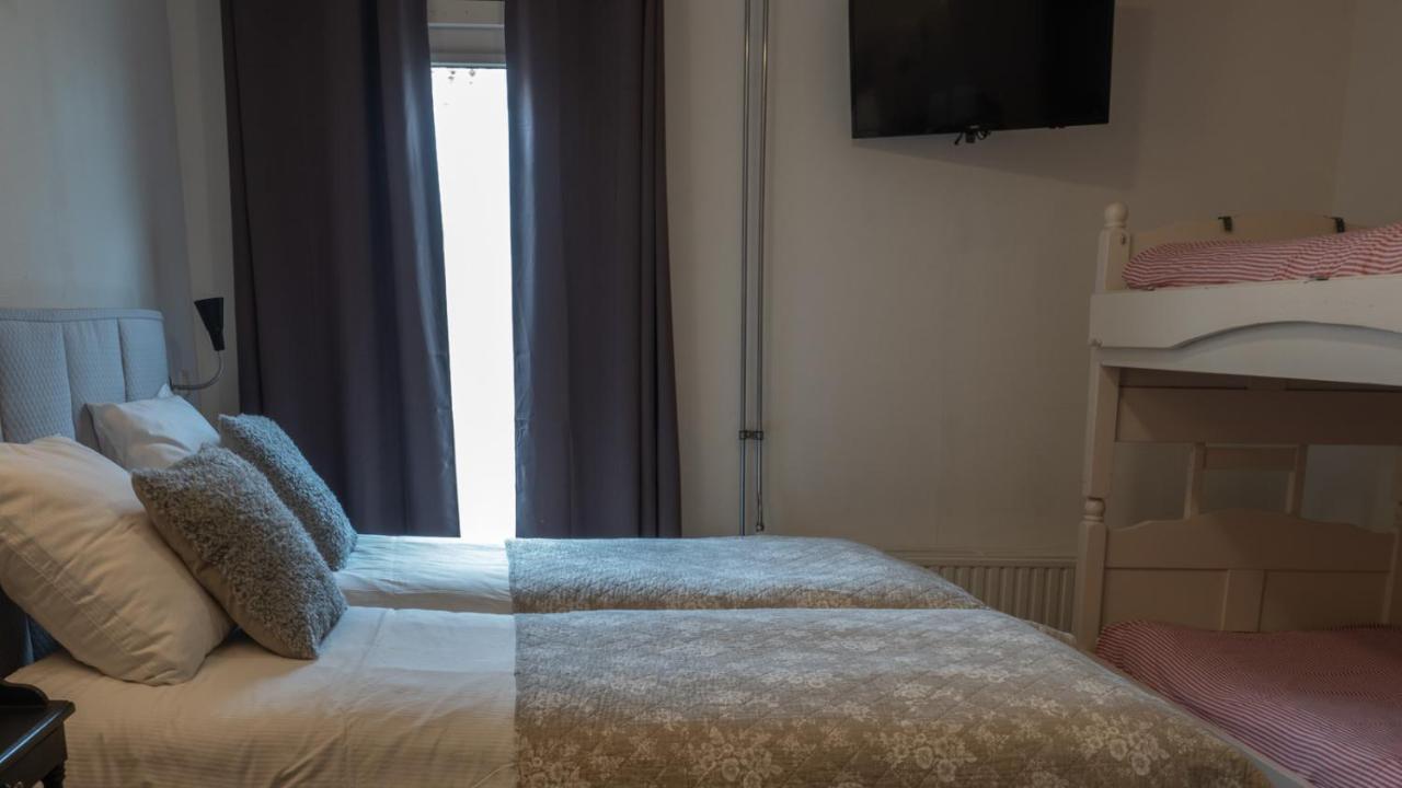 Guesthouse Lazey 부투이젠 외부 사진
